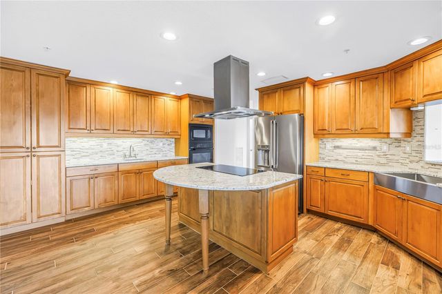 650 PINELLAS BAYWAY S 2101, Tierra Verde, FL 33715