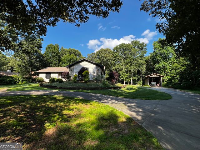 416 Glade Road, Mount Airy, GA 30563