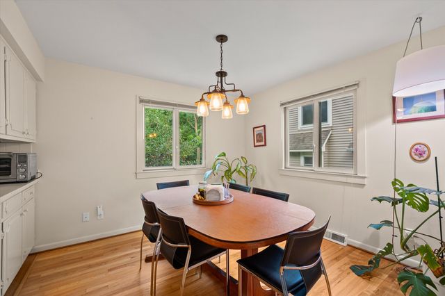 2630 Kimberley Road, Ann Arbor, MI 48104