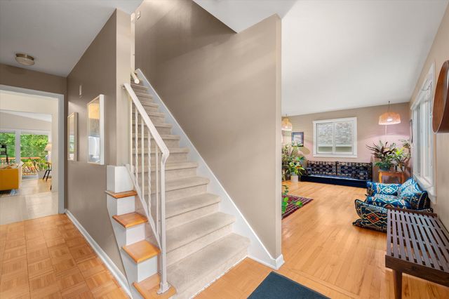 2630 Kimberley Road, Ann Arbor, MI 48104