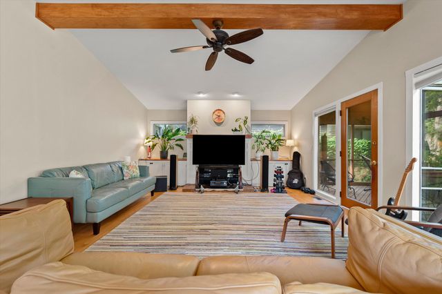 2630 Kimberley Road, Ann Arbor, MI 48104
