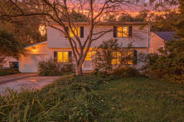 2630 Kimberley Road, Ann Arbor, MI 48104