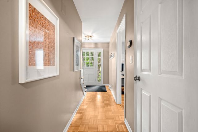 2630 Kimberley Road, Ann Arbor, MI 48104