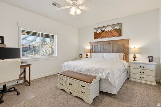 4236 N MAPLE CIR, Enoch, UT 84721