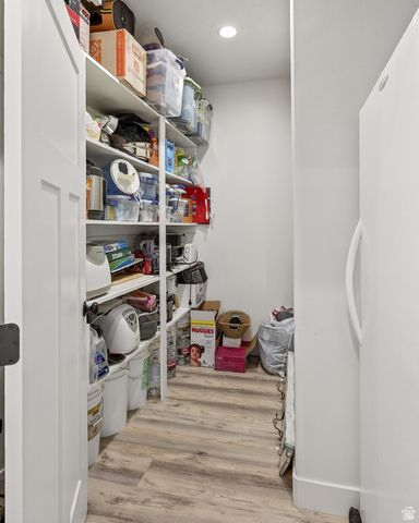 4236 N MAPLE CIR, Enoch, UT 84721