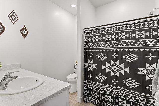 4236 N MAPLE CIR, Enoch, UT 84721