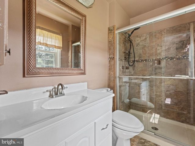 203 EVERGREEN DR, Willingboro, NJ 08046