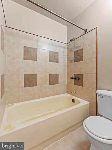 203 EVERGREEN DR, Willingboro, NJ 08046