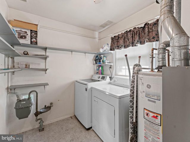 203 EVERGREEN DR, Willingboro, NJ 08046