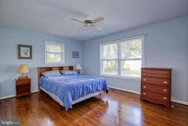 708 MONUMENT DR, Montross, VA 22520