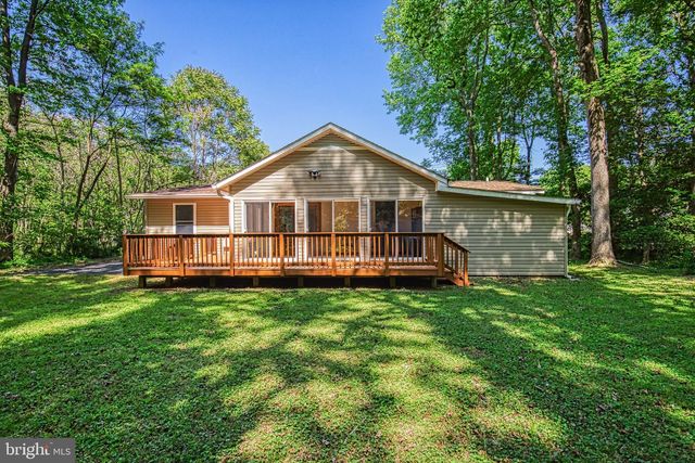 708 MONUMENT DR, Montross, VA 22520