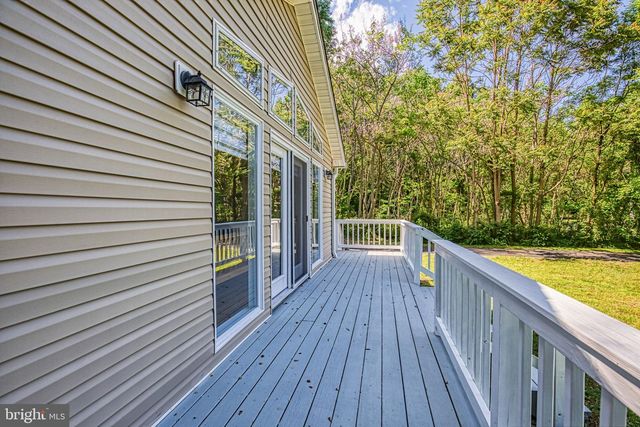 708 MONUMENT DR, Montross, VA 22520