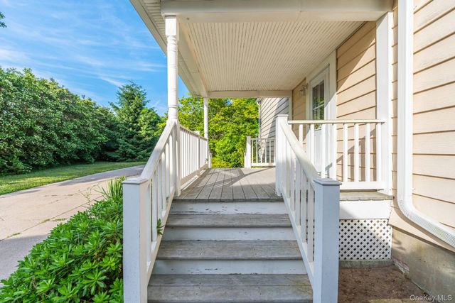 2380 S Harbor Road, Southold, NY 11971