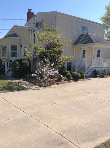 2380 S Harbor Road, Southold, NY 11971