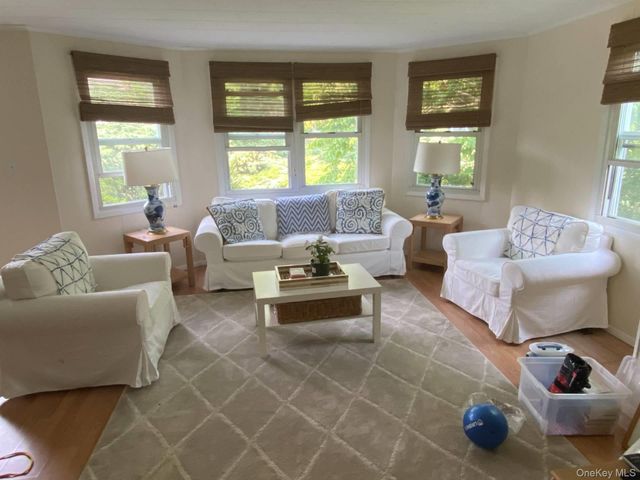 2380 S Harbor Road, Southold, NY 11971