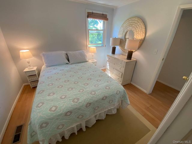 2380 S Harbor Road, Southold, NY 11971