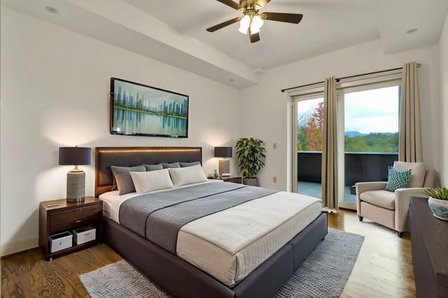 4 Cherokee Boulevard 225, Chattanooga, TN 37405