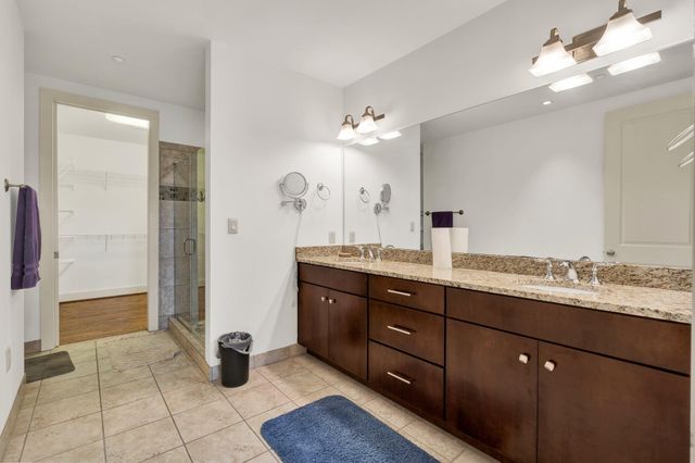 4 Cherokee Boulevard 225, Chattanooga, TN 37405