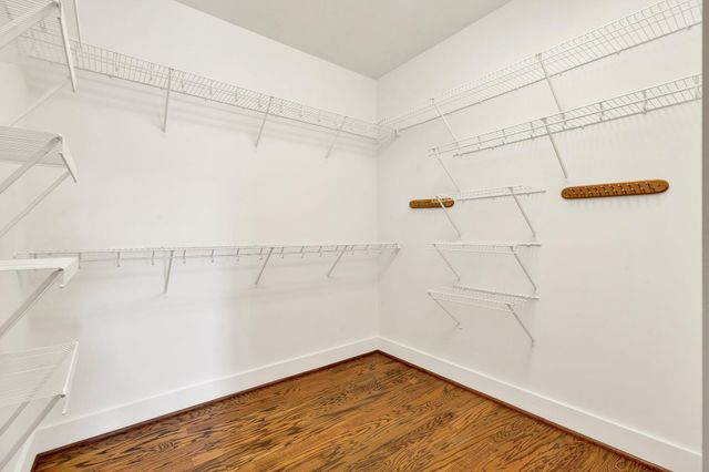 4 Cherokee Boulevard 225, Chattanooga, TN 37405