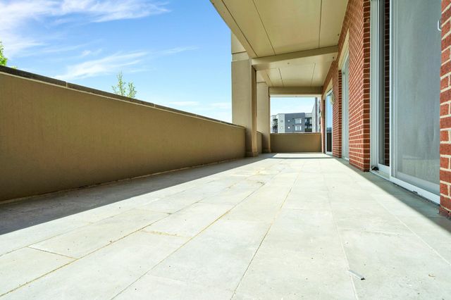4 Cherokee Boulevard 225, Chattanooga, TN 37405