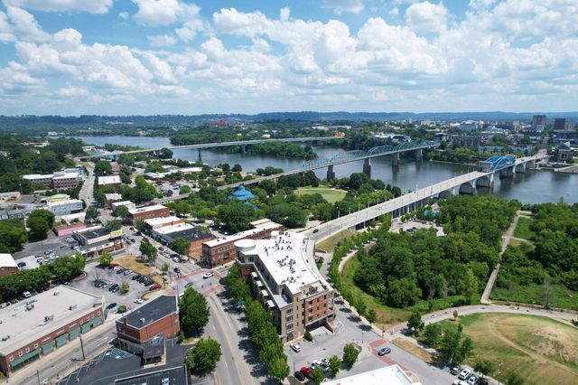 4 Cherokee Boulevard 225, Chattanooga, TN 37405