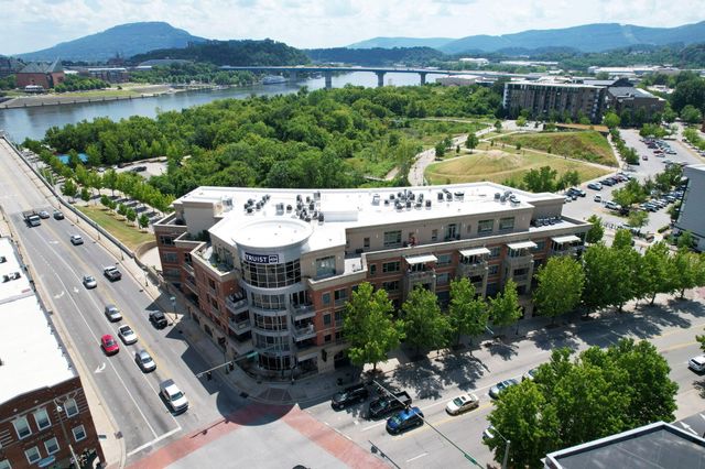 4 Cherokee Boulevard 225, Chattanooga, TN 37405