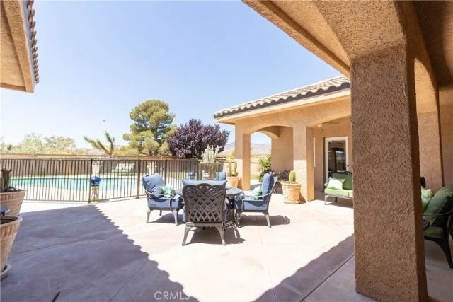 52775 Pipes Canyon Road, Pioneertown, CA 92268