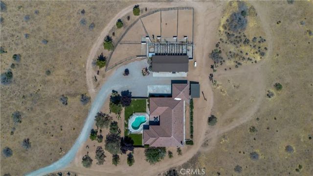 52775 Pipes Canyon Road, Pioneertown, CA 92268