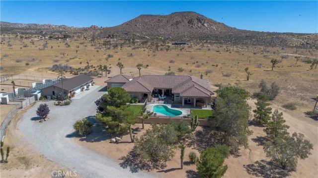 52775 Pipes Canyon Road, Pioneertown, CA 92268
