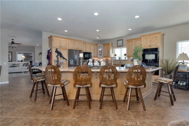 52775 Pipes Canyon Road, Pioneertown, CA 92268