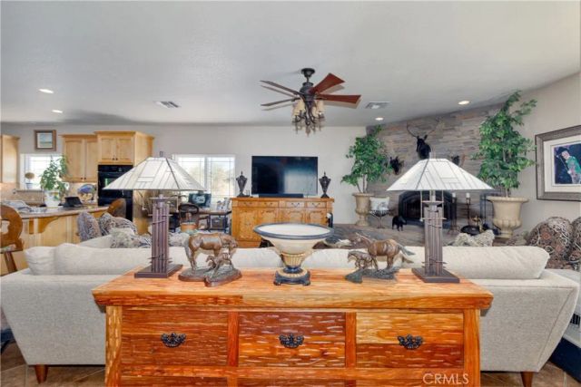 52775 Pipes Canyon Road, Pioneertown, CA 92268