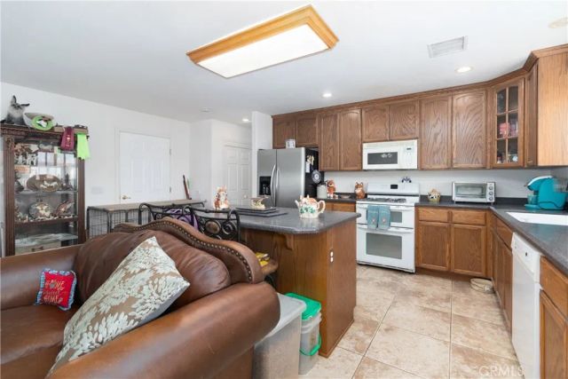 52775 Pipes Canyon Road, Pioneertown, CA 92268