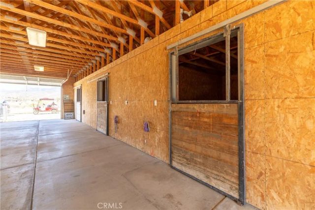52775 Pipes Canyon Road, Pioneertown, CA 92268