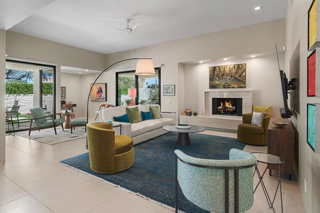 1834 Via Aguila, Palm Springs, CA 92264