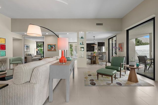 1834 Via Aguila, Palm Springs, CA 92264