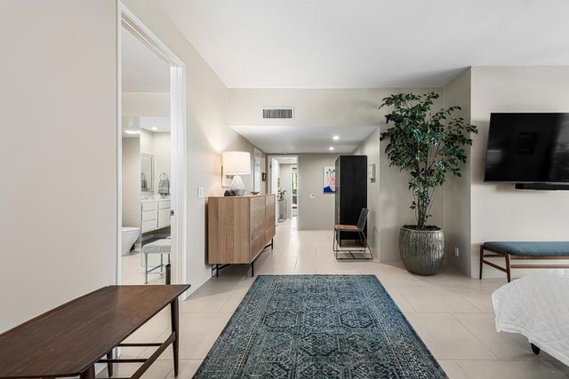 1834 Via Aguila, Palm Springs, CA 92264