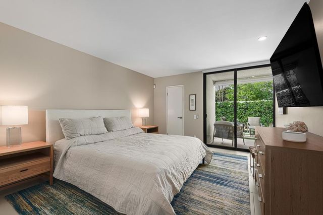 1834 Via Aguila, Palm Springs, CA 92264