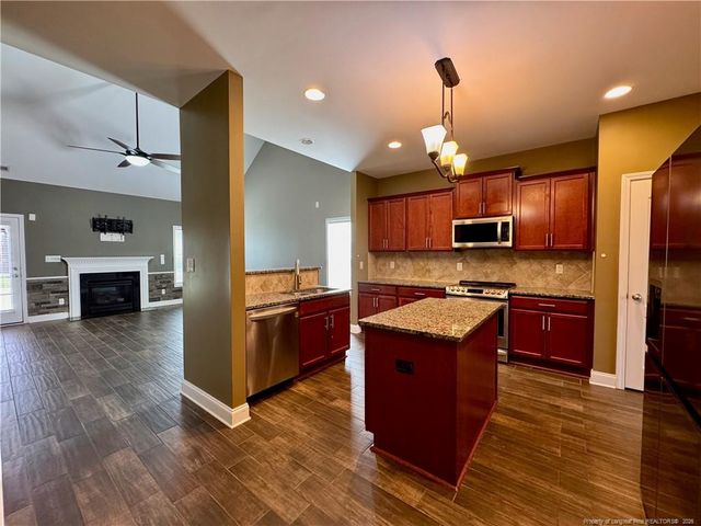 123 Tun Tavern Drive, Cameron, NC 28326