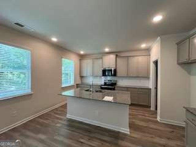 3108 Steinbeck Way, Atlanta, GA 30344