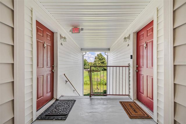 11520 WESTWOOD BOULEVARD 524, Orlando, FL 32821