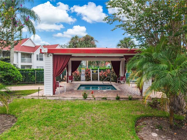 11520 WESTWOOD BOULEVARD 524, Orlando, FL 32821