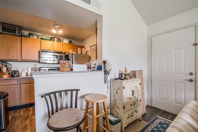 11520 WESTWOOD BOULEVARD 524, Orlando, FL 32821