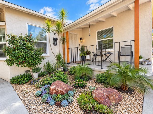 2784 N Mountain View Avenue, San Bernardino, CA 92405