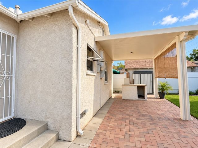 2784 N Mountain View Avenue, San Bernardino, CA 92405