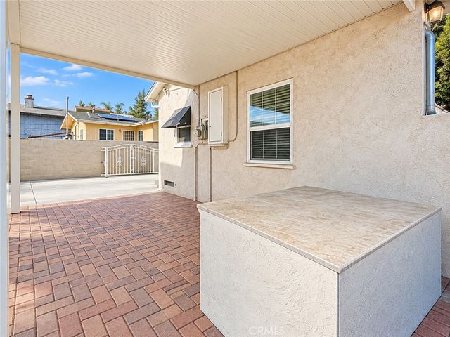 2784 N Mountain View Avenue, San Bernardino, CA 92405