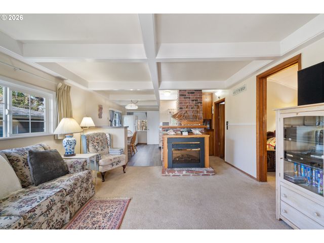 8080 S MINNEHAHA St, Rockaway Beach, OR 97136