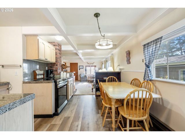 8080 S MINNEHAHA St, Rockaway Beach, OR 97136