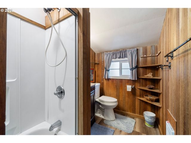 8080 S MINNEHAHA St, Rockaway Beach, OR 97136