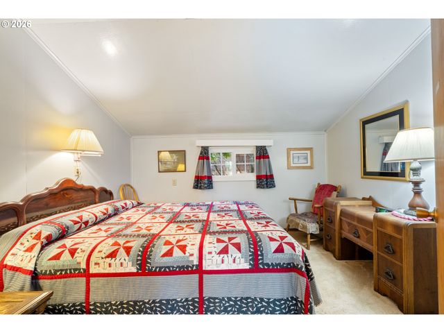 8080 S MINNEHAHA St, Rockaway Beach, OR 97136