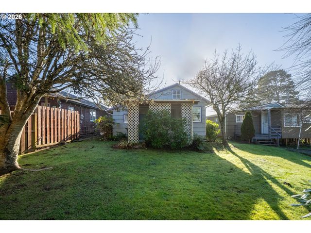 8080 S MINNEHAHA St, Rockaway Beach, OR 97136